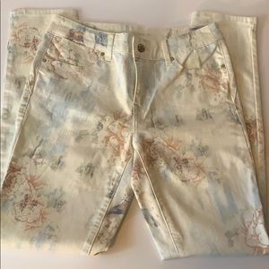 Chico’s floral rose print platinum jeggings sz 00.